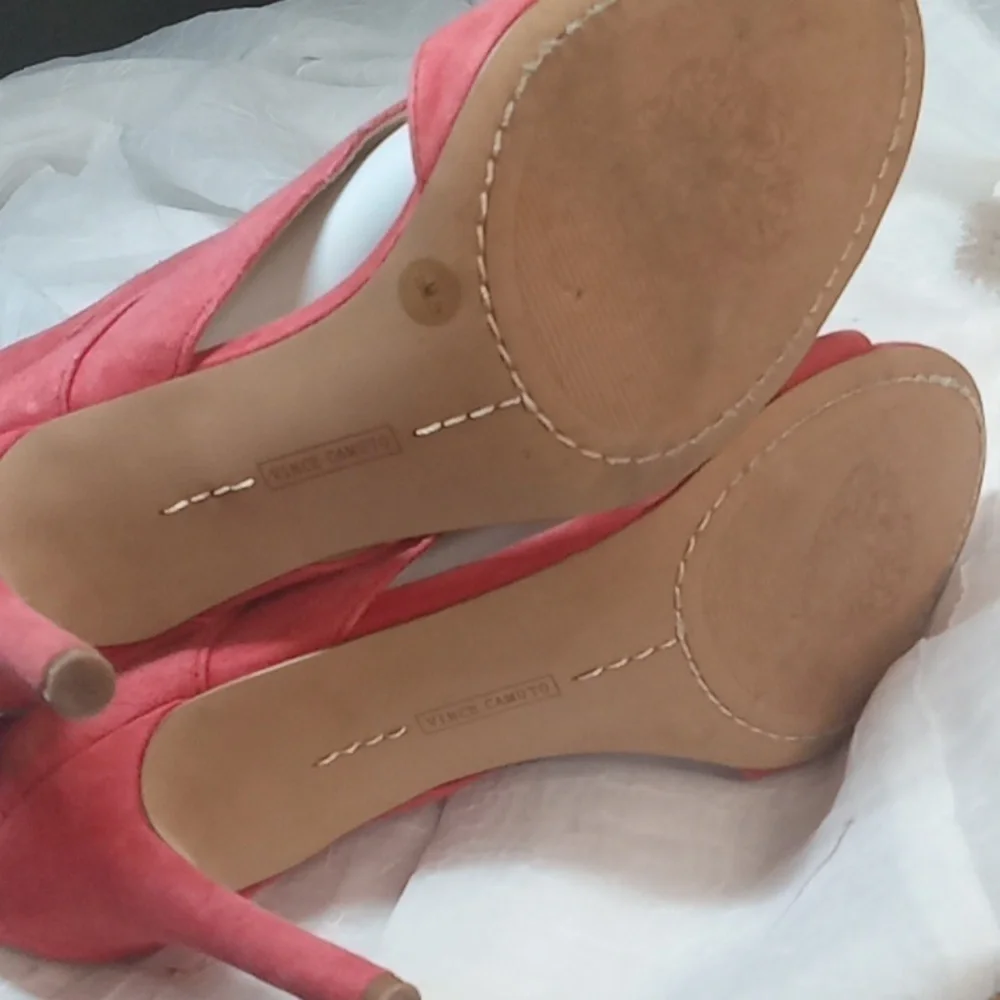 Vince camuto corral women's heels size 8.5